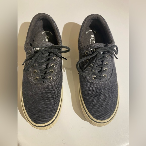 Sperry Top Siders . Size 8 Black Sneaker . Never worn - Picture 1 of 3